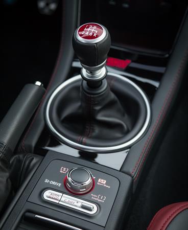 SUBARU_WRX-STI-34-hr
